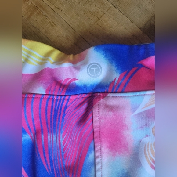 T by Talbots Watercolor Floral Skirt , Size P - Picture 7 of 10